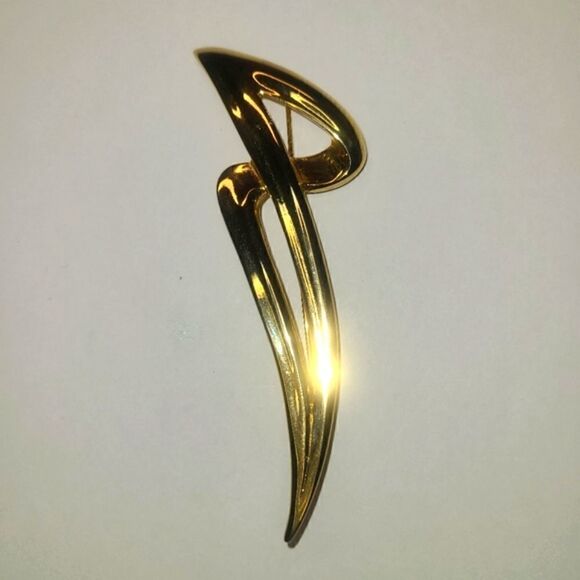 Vintage Brooch Pin, abstract design gold tone - Picture 1 of 3